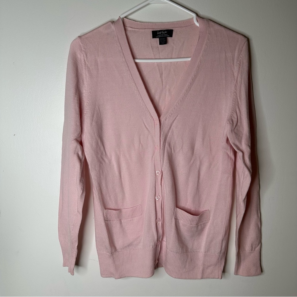Lord & Taylor Extra Fine Merino wool button down  light pink women’s shirt - Picture 7 of 8